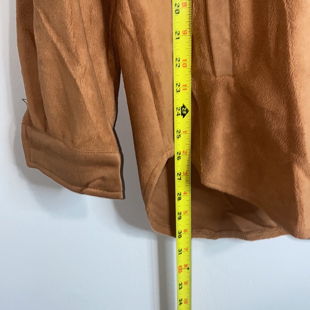 🌵Maple colored Oversized fleece button up jacket! - Picture 4 of 8